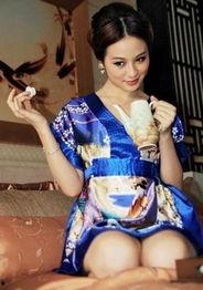 高级会所的小姐照片,小姐照片背后的奢华世界